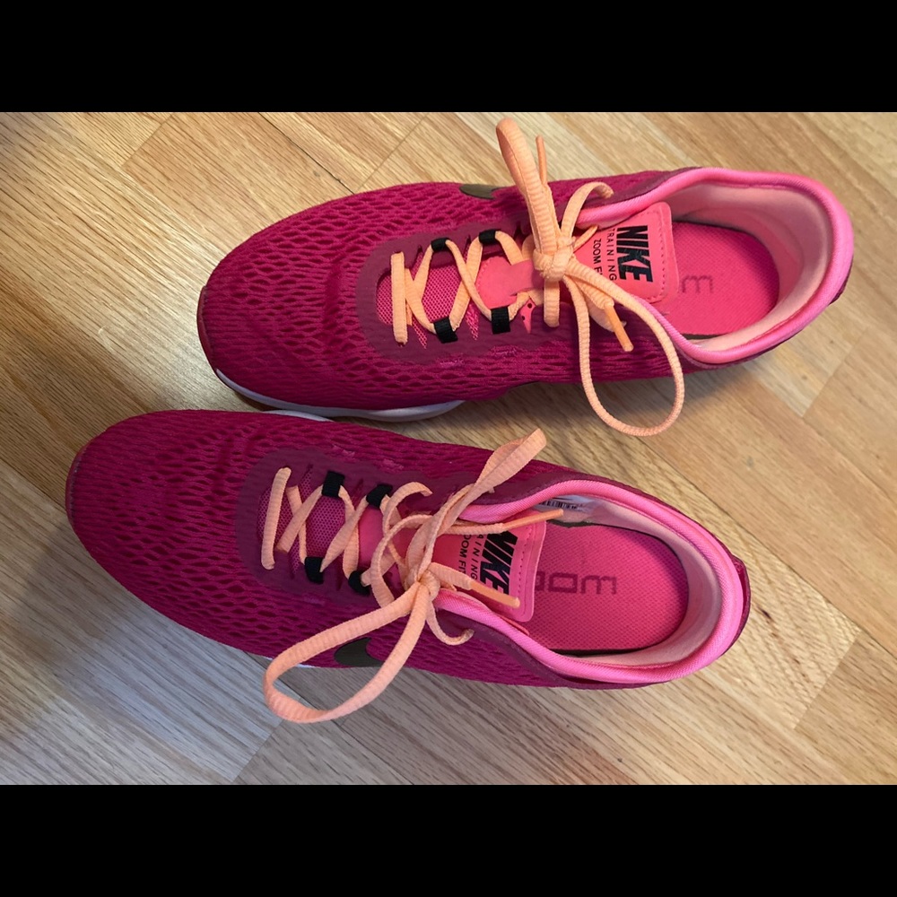Nike Zoom Fit Training Sneaker Fuschia Pink Black